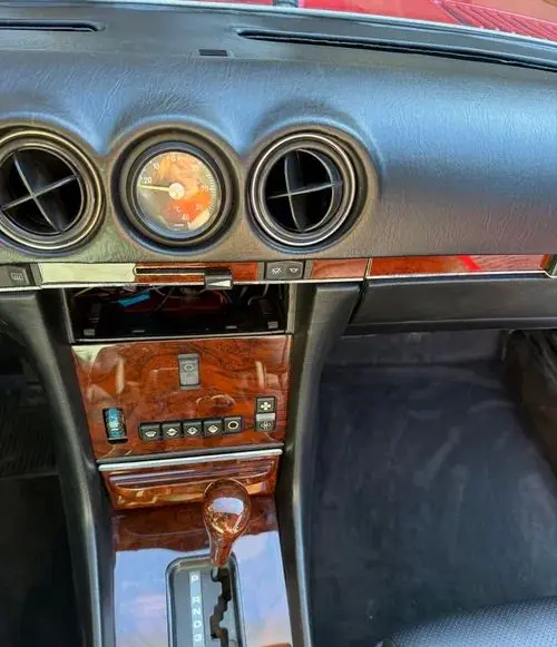 MERCEDES-BENZ SL 