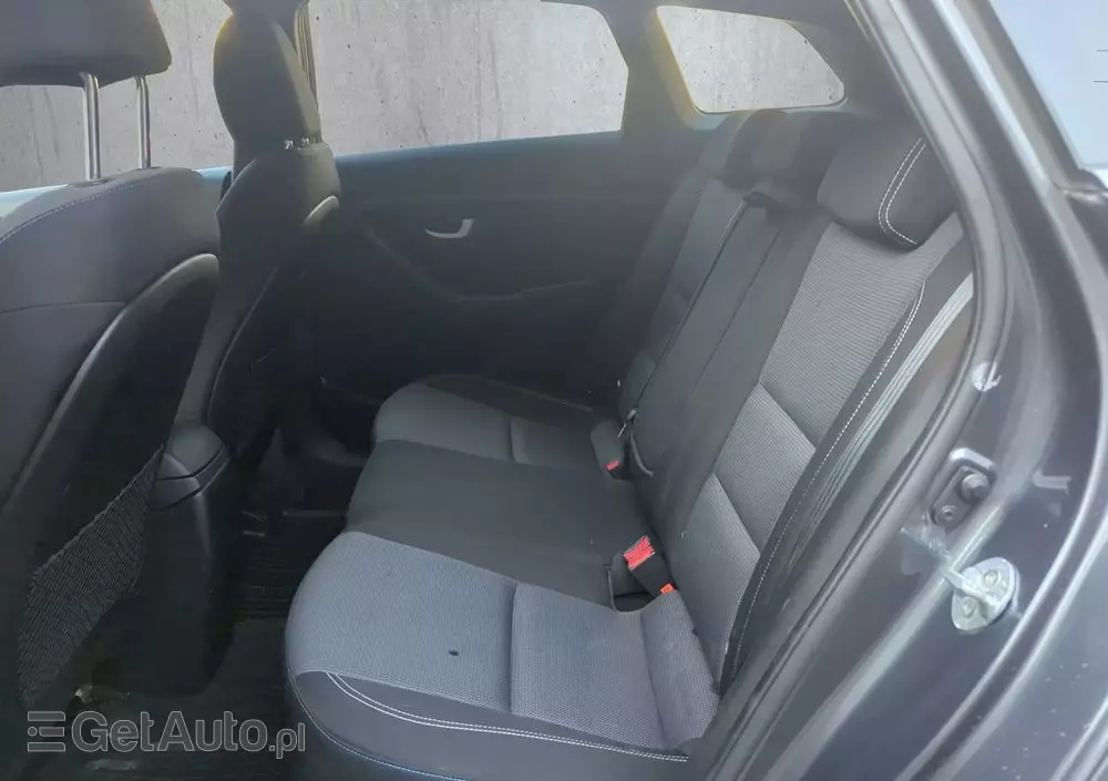 HYUNDAI I30 1.6 CRDi BlueDrive Go