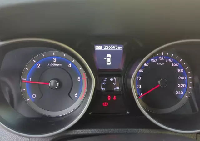 HYUNDAI I30 1.6 CRDi BlueDrive Go