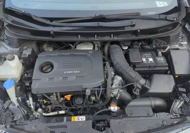 HYUNDAI I30 1.6 CRDi BlueDrive Go