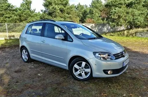 VOLKSWAGEN Golf Plus 