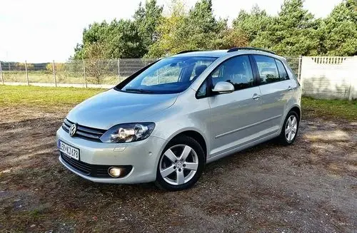 VOLKSWAGEN Golf Plus 