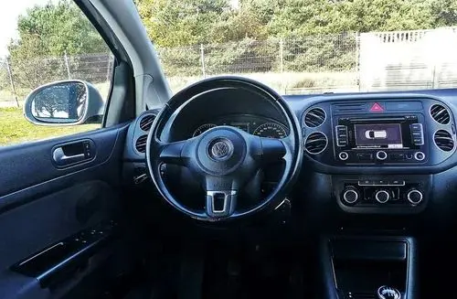 VOLKSWAGEN Golf Plus 