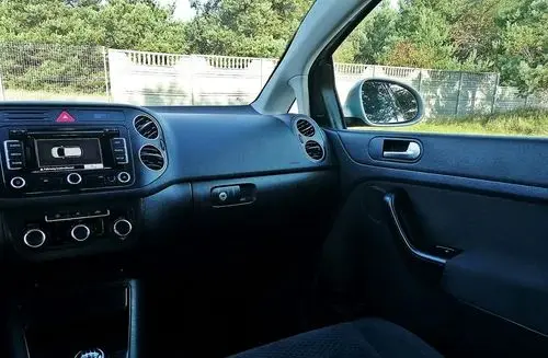 VOLKSWAGEN Golf Plus 