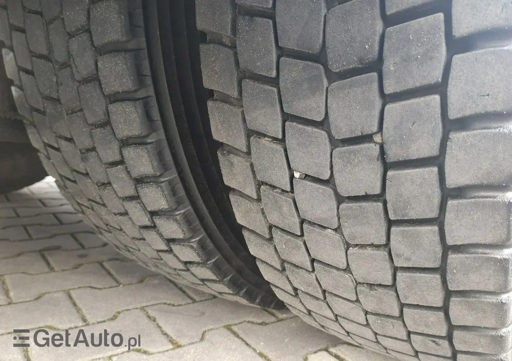 MAN TGA 26.310 Autocysterna z Dystrybucją 