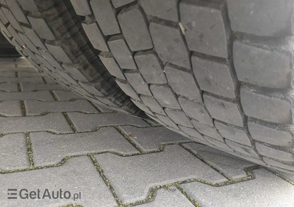 MAN TGA 26.310 Autocysterna z Dystrybucją 