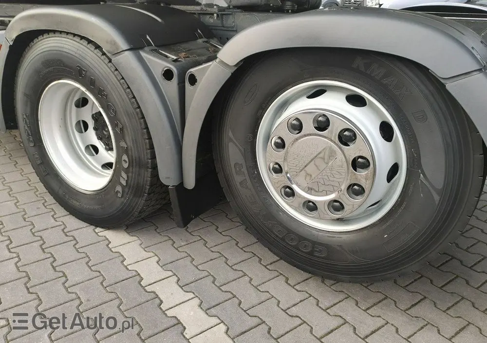 MAN TGA 26.310 Autocysterna z Dystrybucją 