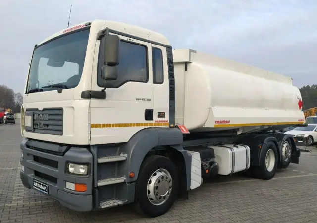 MAN TGA 26.310 Autocysterna z Dystrybucją 