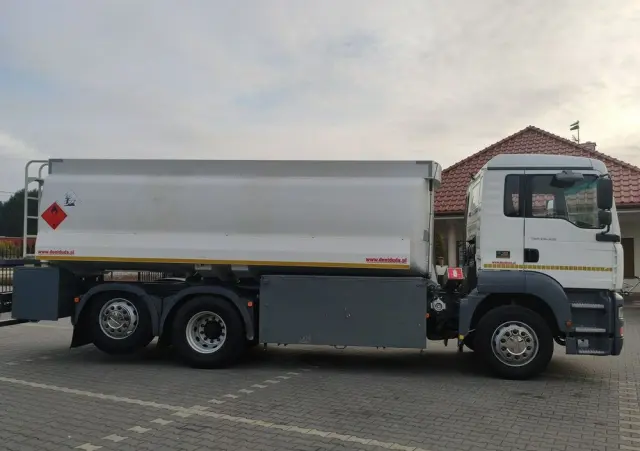 MAN TGA 26.310 Autocysterna z Dystrybucją 