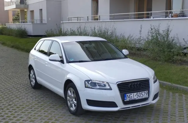 AUDI A3 
