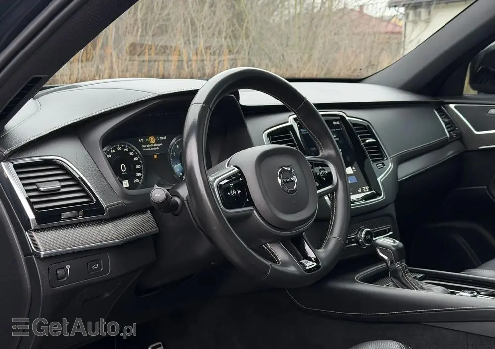 VOLVO XC 90 T6 AWD Geartronic RDesign