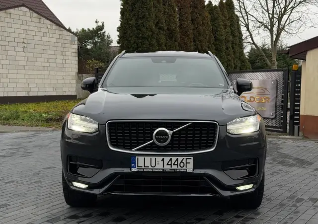 VOLVO XC 90 T6 AWD Geartronic RDesign