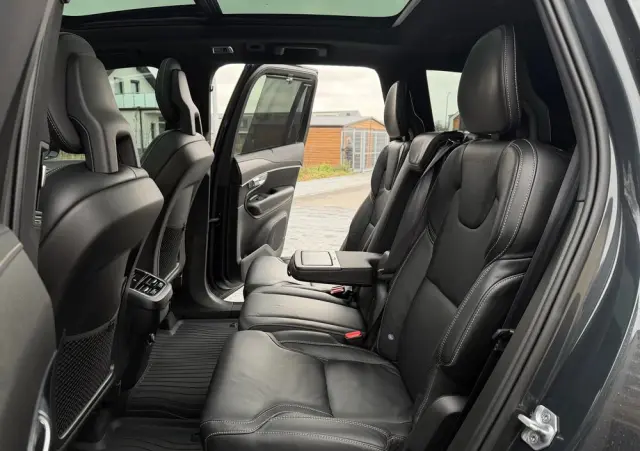 VOLVO XC 90 T6 AWD Geartronic RDesign