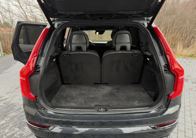 VOLVO XC 90 T6 AWD Geartronic RDesign