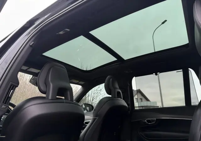 VOLVO XC 90 T6 AWD Geartronic RDesign