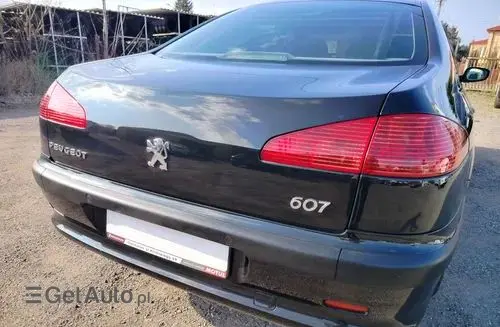PEUGEOT 607 