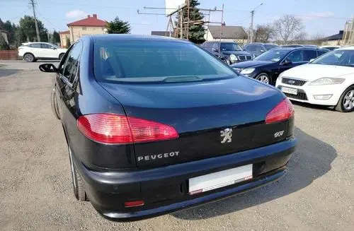 PEUGEOT 607 