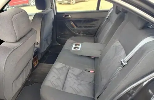 PEUGEOT 607 