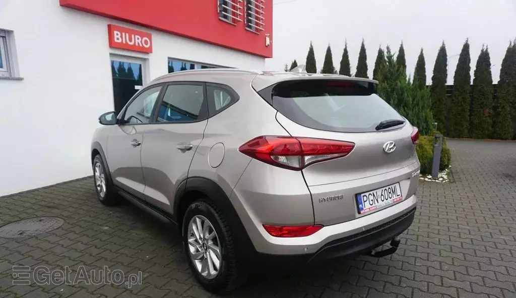 HYUNDAI Tucson 
