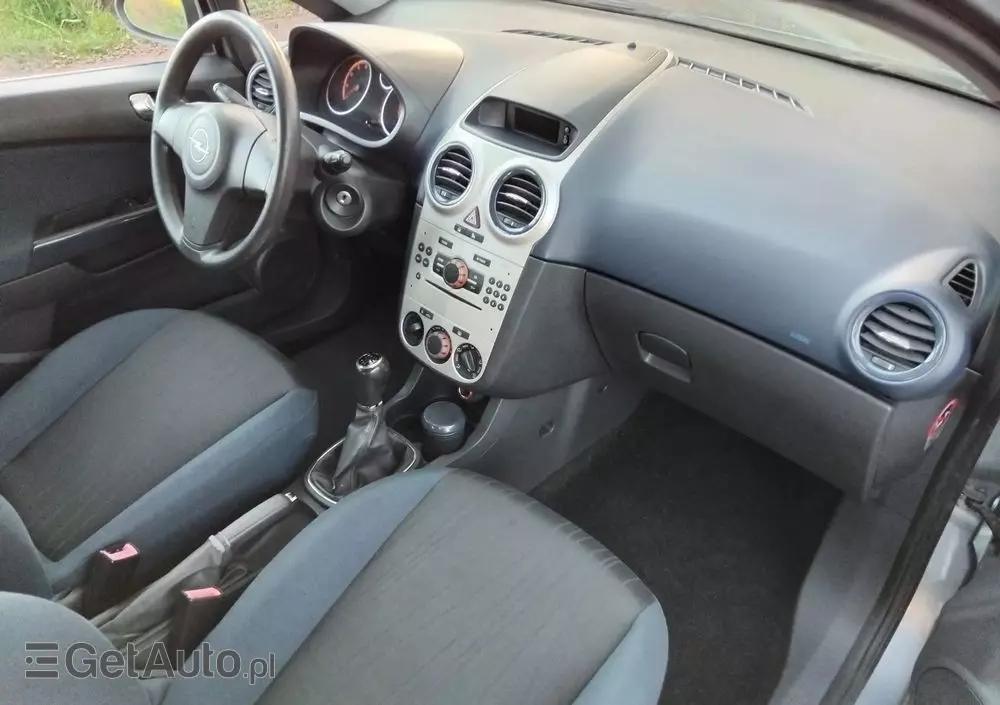 OPEL Corsa 1.2 16V