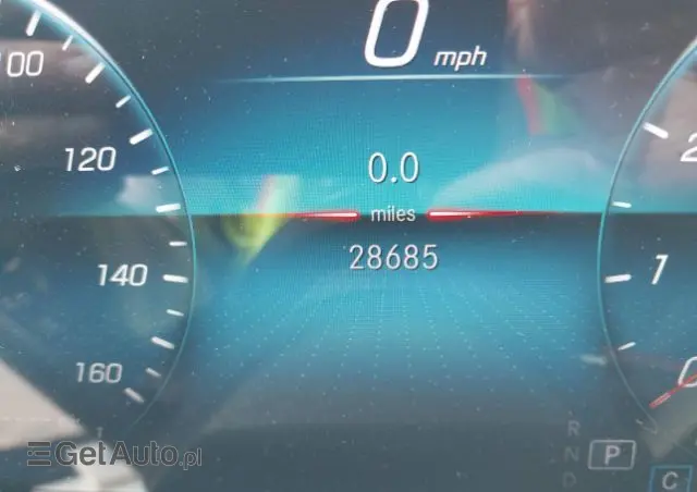 MERCEDES-BENZ GLA 250 4-Matic Progressive