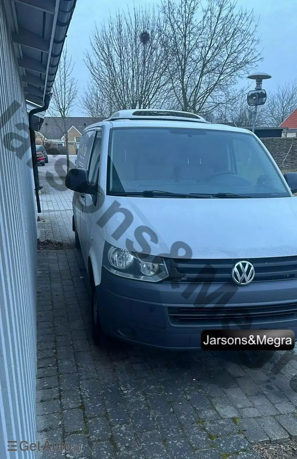 VOLKSWAGEN Transporter 