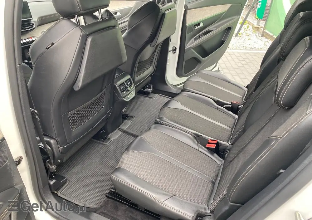 PEUGEOT 5008 1.5 BlueHDi GT S&S EAT8