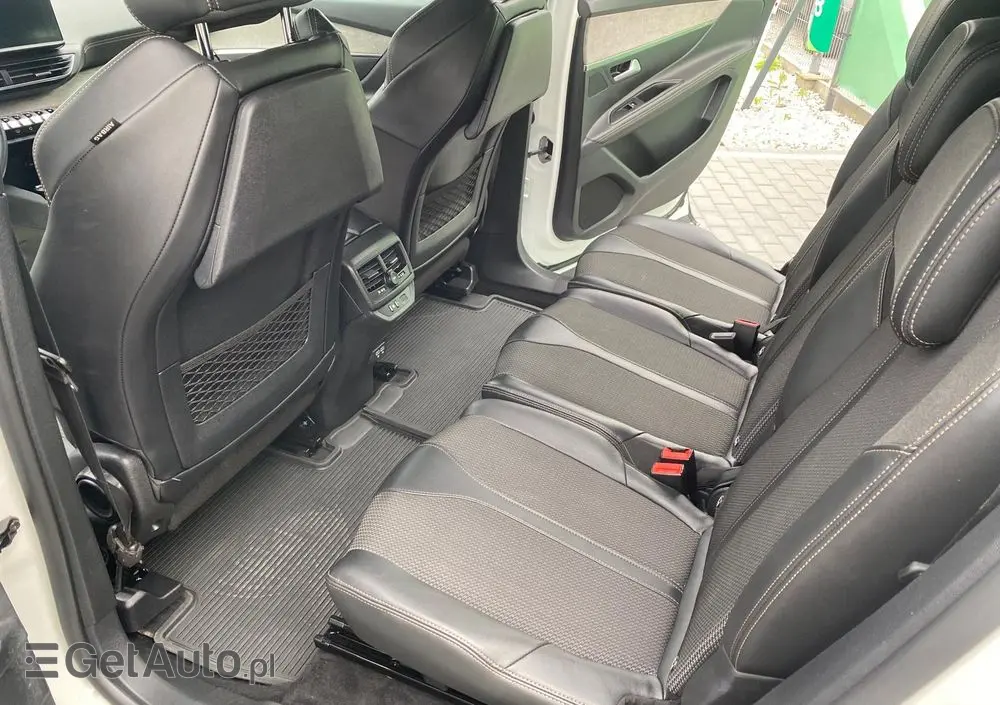 PEUGEOT 5008 1.5 BlueHDi GT S&S EAT8