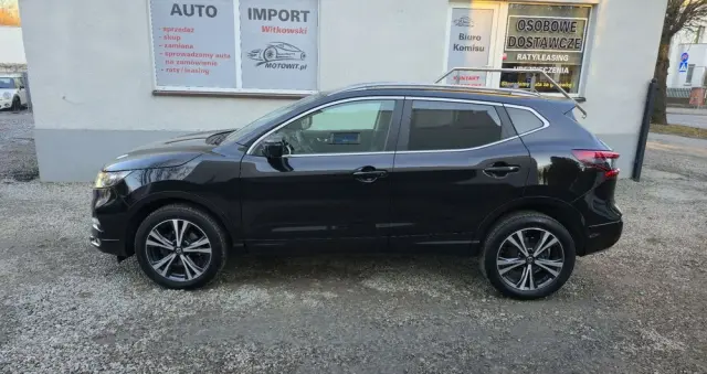 NISSAN Qashqai 1.3 DIG-T DCT N-CONNECTA