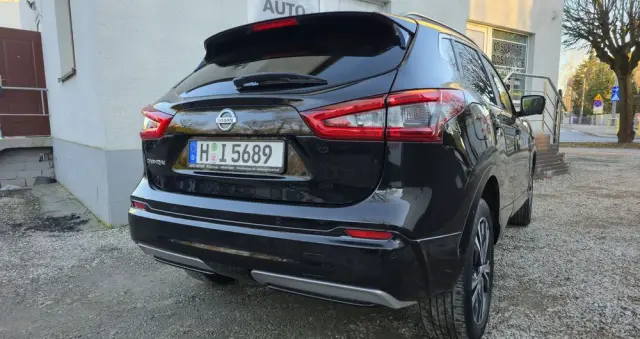 NISSAN Qashqai 1.3 DIG-T DCT N-CONNECTA