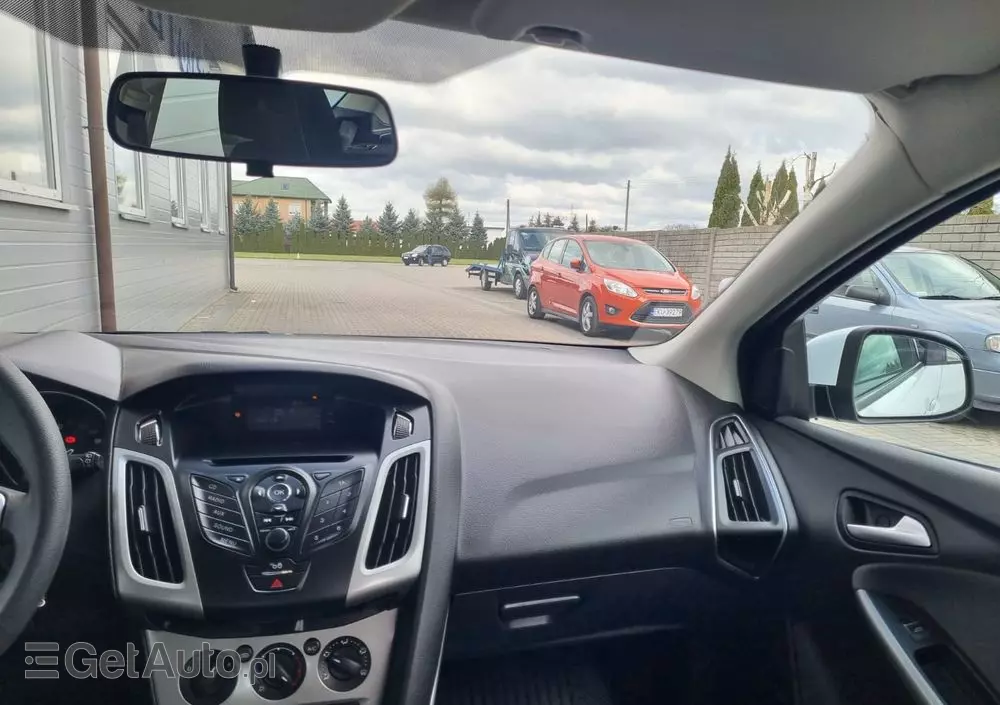 FORD Focus 1.6 Trend