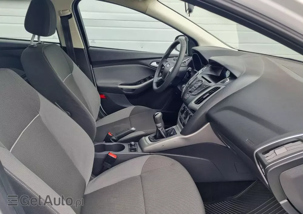 FORD Focus 1.6 Trend