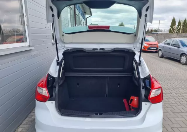 FORD Focus 1.6 Trend