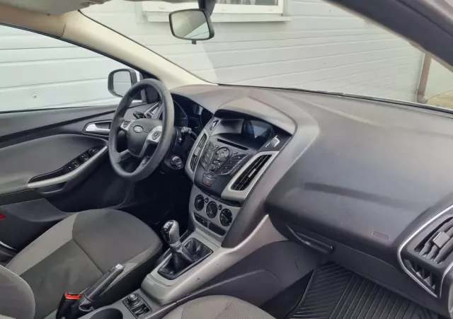 FORD Focus 1.6 Trend