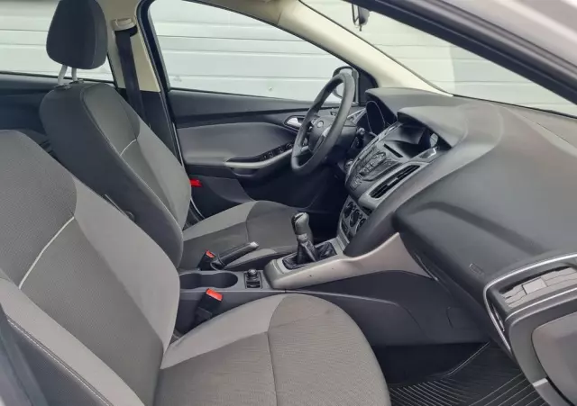 FORD Focus 1.6 Trend