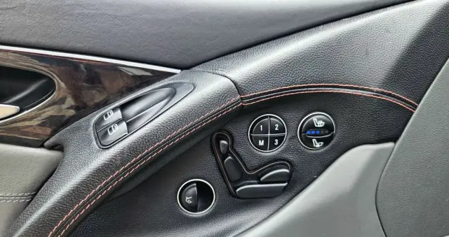 MERCEDES-BENZ SL 55 AMG