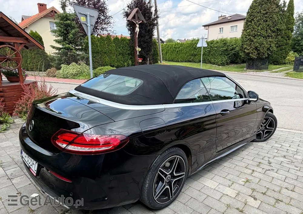 MERCEDES-BENZ Klasa C 180 9G-TRONIC AMG Line Plus