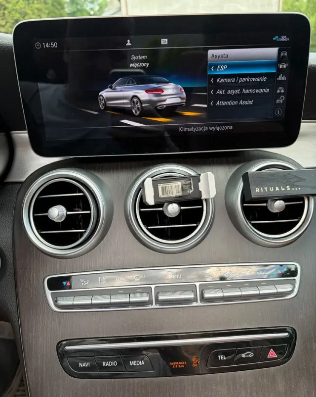 MERCEDES-BENZ Klasa C 180 9G-TRONIC AMG Line Plus