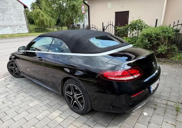 MERCEDES-BENZ Klasa C 180 9G-TRONIC AMG Line Plus