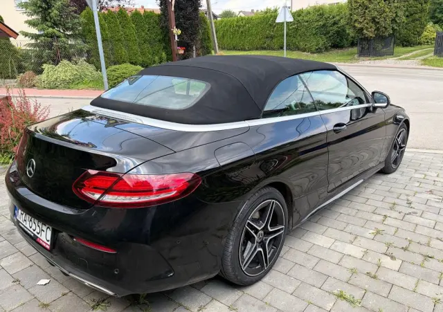 MERCEDES-BENZ Klasa C 180 9G-TRONIC AMG Line Plus