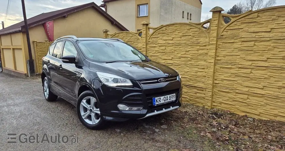 FORD Kuga 2.0 TDCi 4x4 Individual