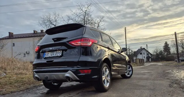 FORD Kuga 2.0 TDCi 4x4 Individual