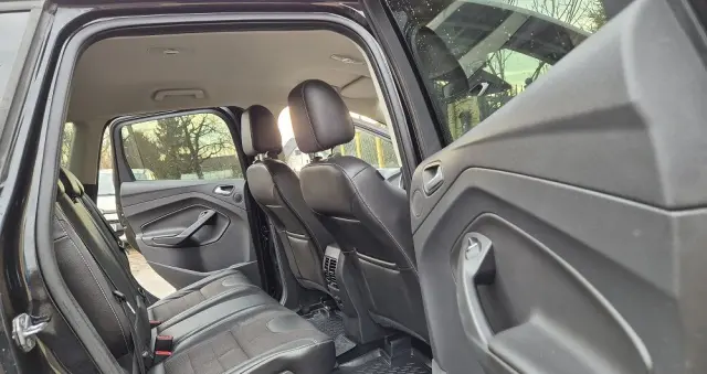 FORD Kuga 2.0 TDCi 4x4 Individual