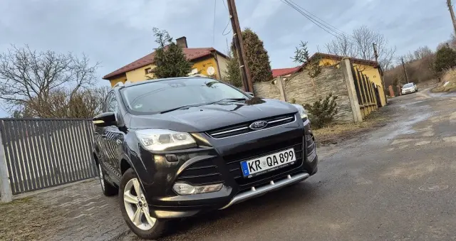 FORD Kuga 2.0 TDCi 4x4 Individual