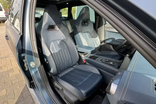 CUPRA Leon 2.0 TSI 4Drive VZ DSG