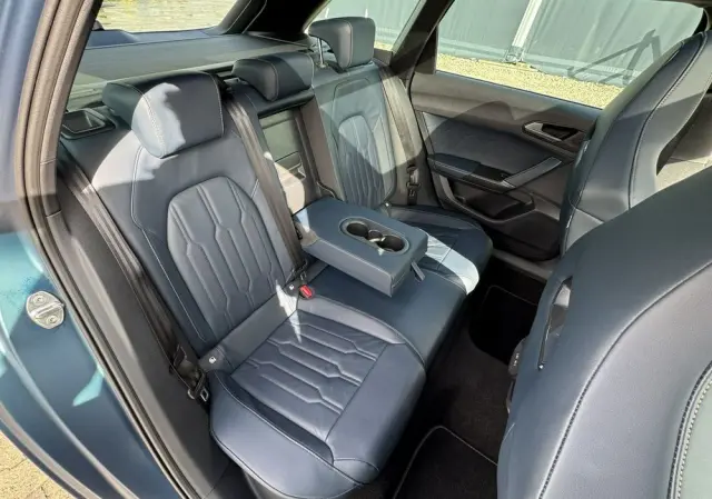 CUPRA Leon 2.0 TSI 4Drive VZ DSG