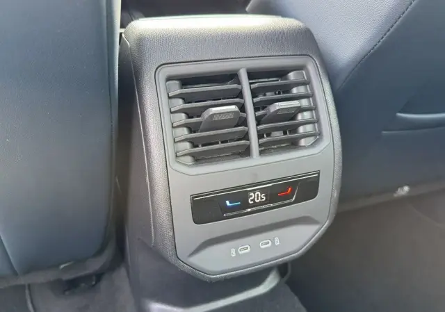 CUPRA Leon 2.0 TSI 4Drive VZ DSG