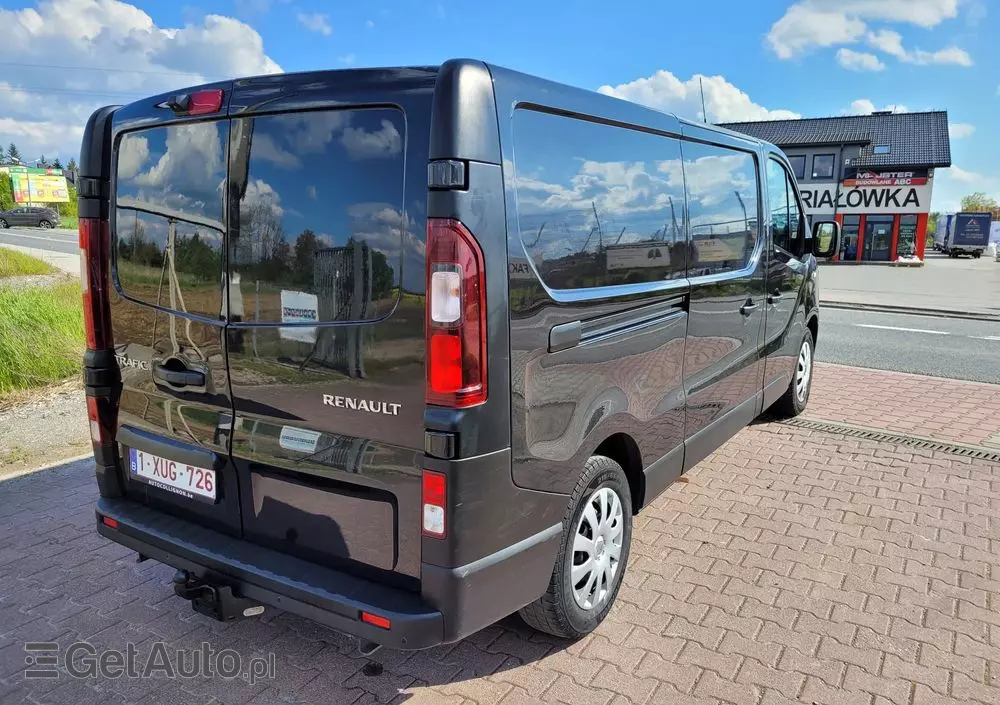 RENAULT TRAFIC 