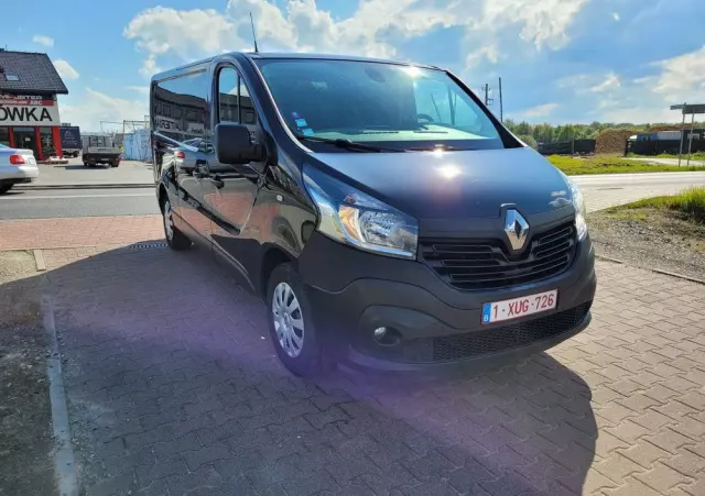 RENAULT TRAFIC 