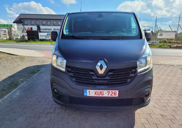RENAULT TRAFIC 